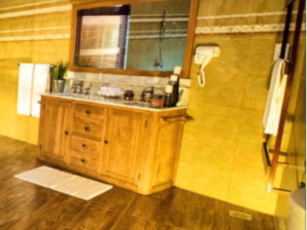 D Pavilion Boutique Hotel Коломбо Екстериор снимка