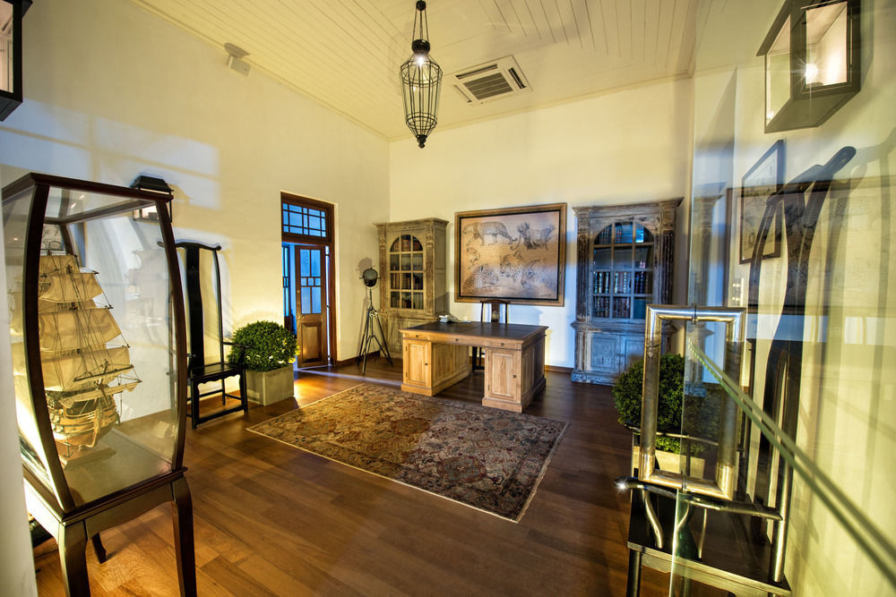 D Pavilion Boutique Hotel Коломбо Екстериор снимка